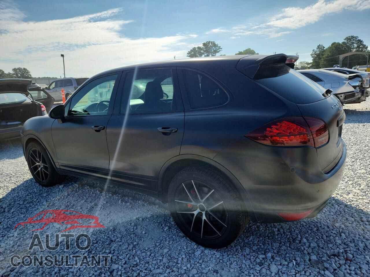 PORSCHE CAYENNE 2012 - WP1AA2A26CLA05749
