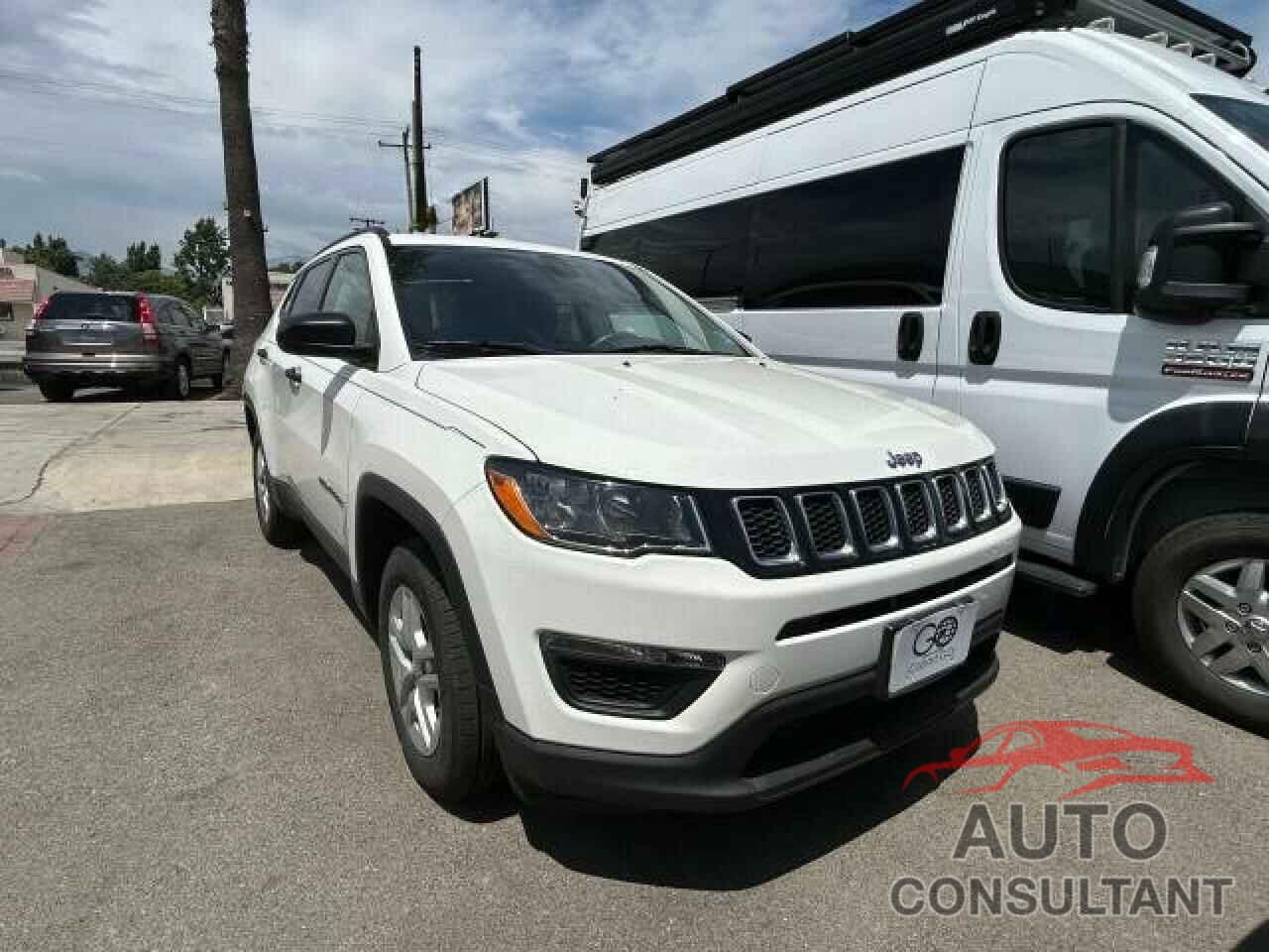 JEEP COMPASS 2018 - 3C4NJCAB4JT204552