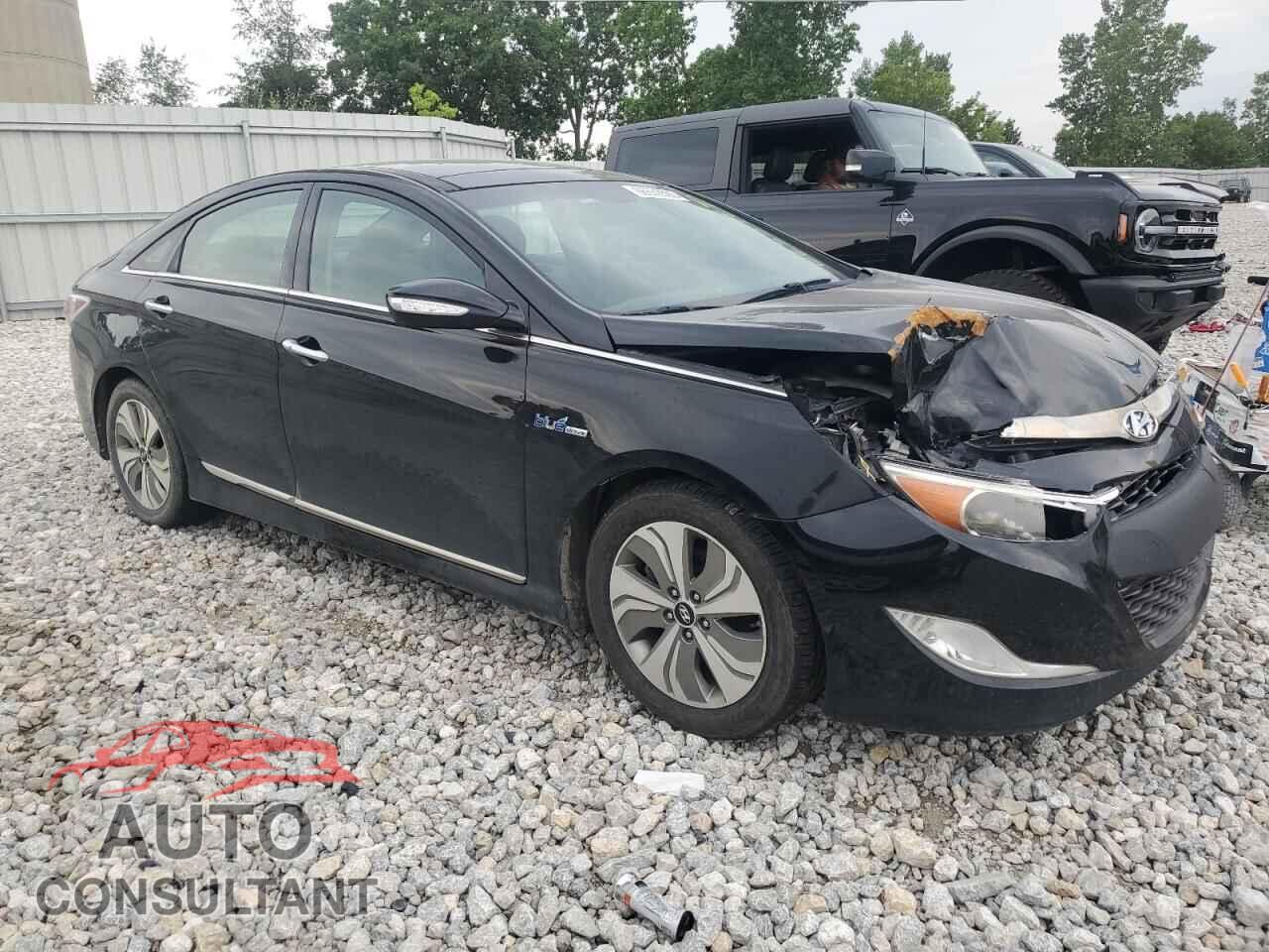 HYUNDAI SONATA 2014 - KMHEC4A43EA108986