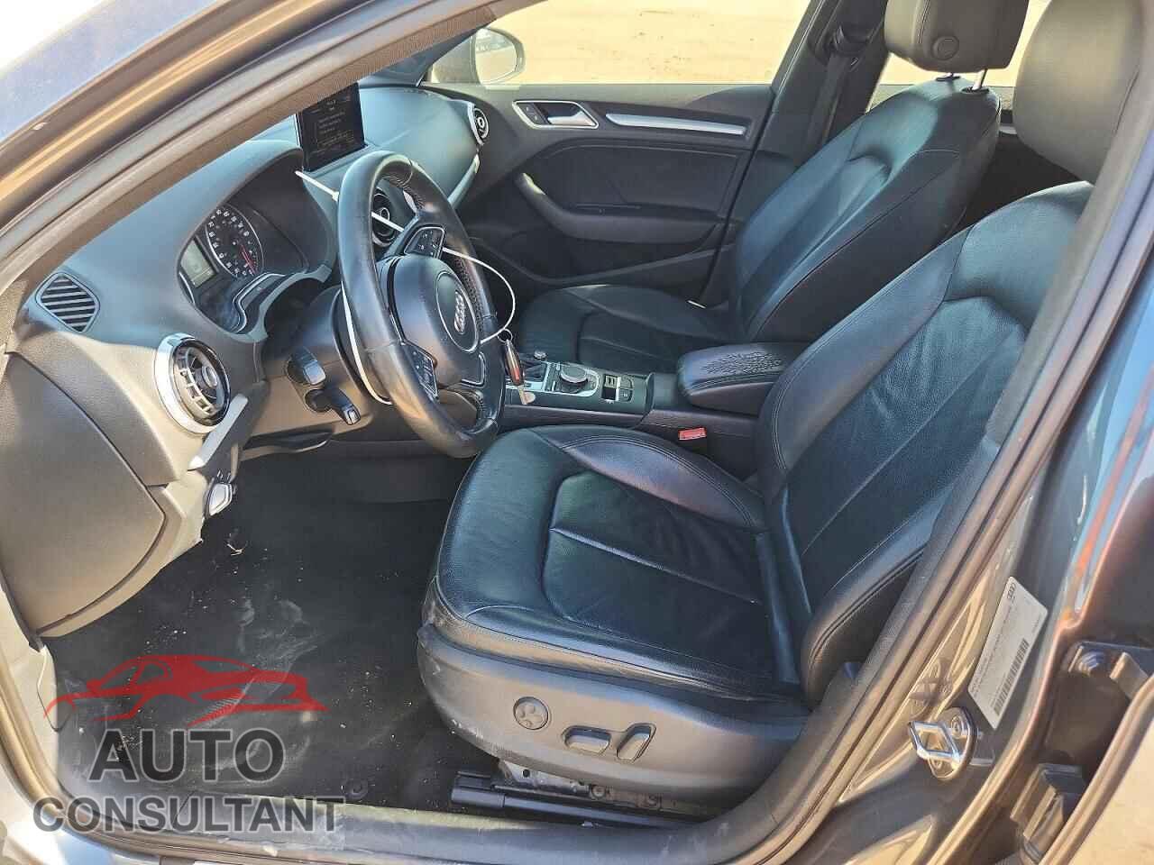 AUDI A3 2016 - WAUA7GFF5G1033341