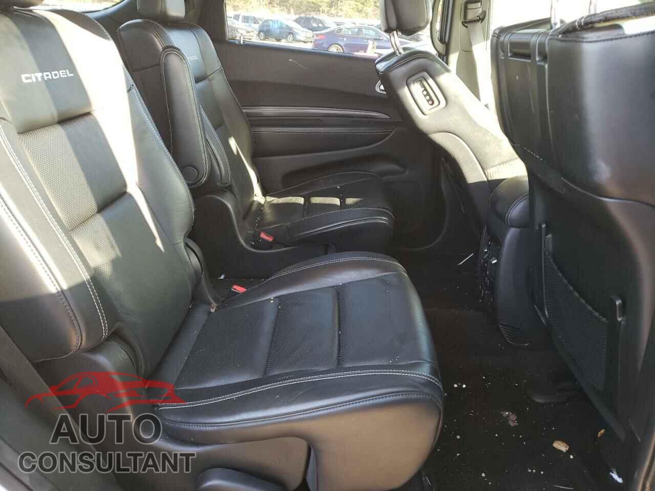 DODGE DURANGO 2018 - 1C4RDJEG5JC101073