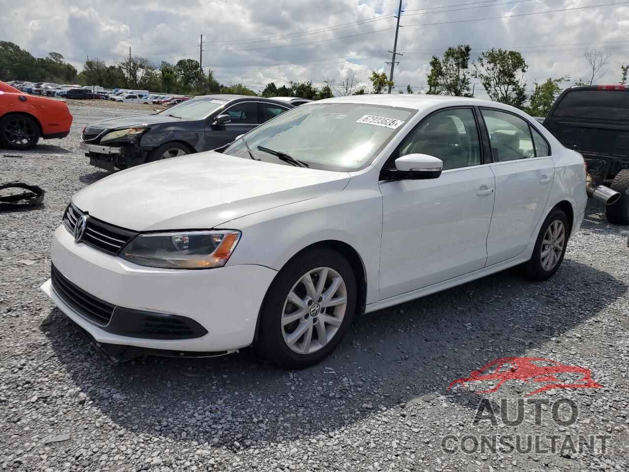 VOLKSWAGEN JETTA 2014 - 3VWD17AJXEM328445