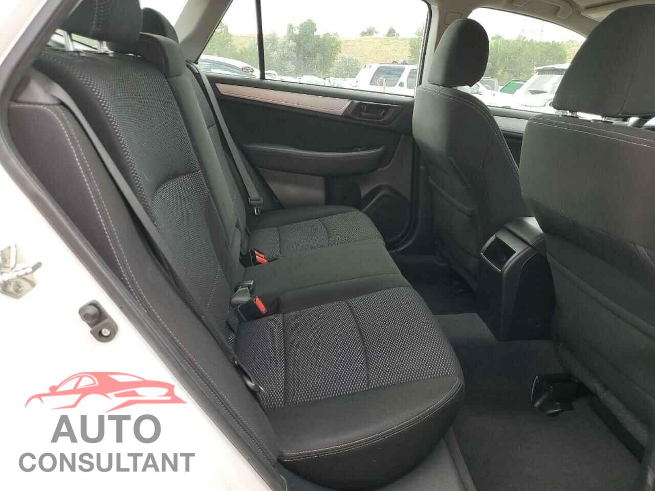 SUBARU OUTBACK 2018 - 4S4BSAAC7J3294008