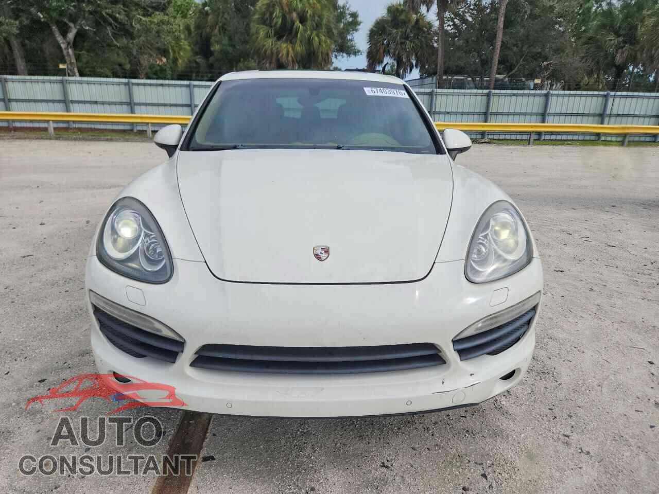 PORSCHE CAYENNE 2011 - WP1AB2A20BLA47586