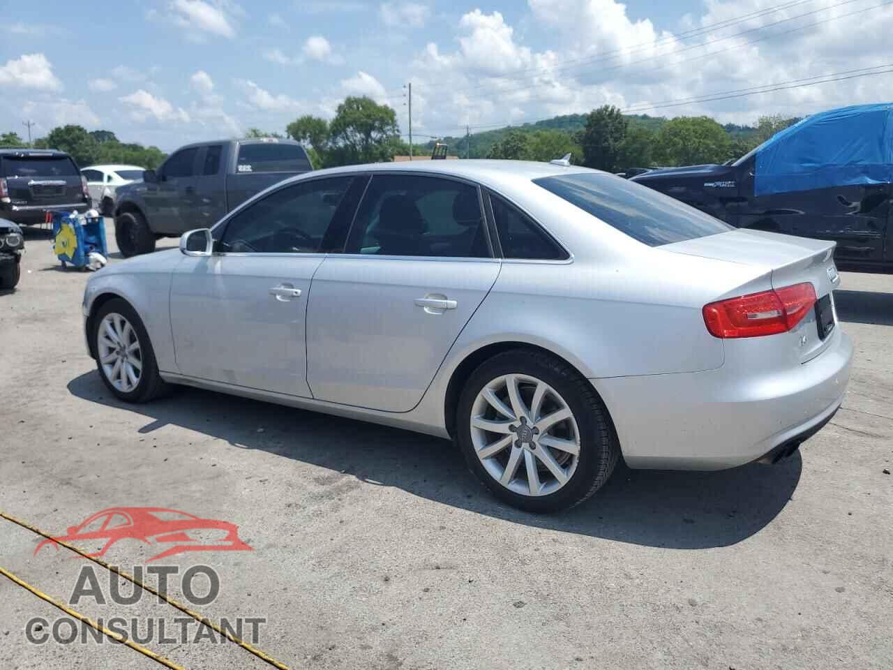 AUDI A4 2013 - WAUEFAFL7DN014432