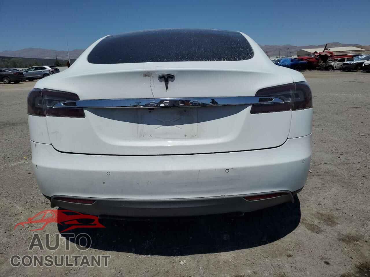 TESLA MODEL S 2014 - 5YJSA1S14EFP53802