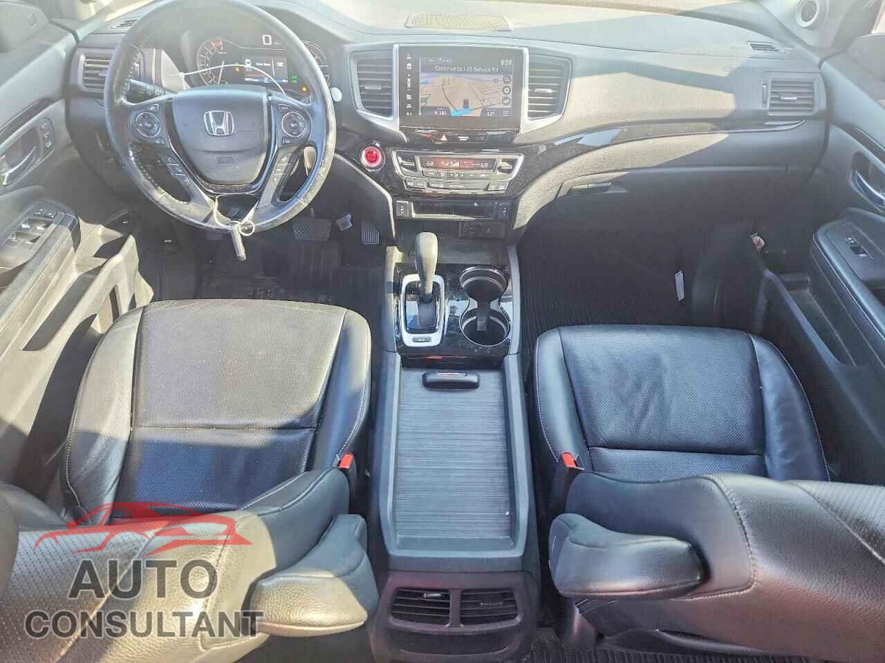 HONDA RIDGELINE 2018 - 5FPYK3F78JB010580