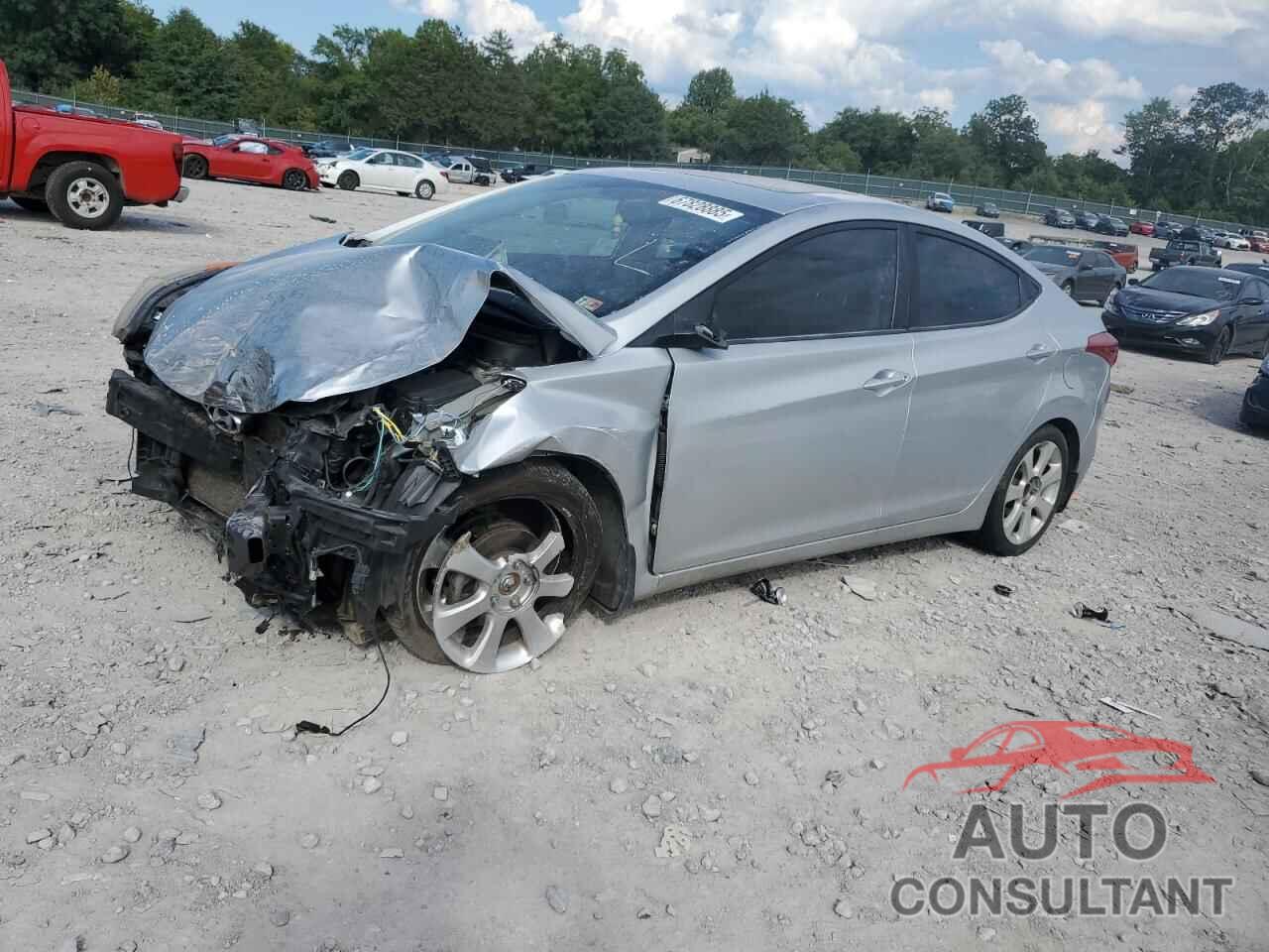 HYUNDAI ELANTRA 2013 - KMHDH4AE8DU490838