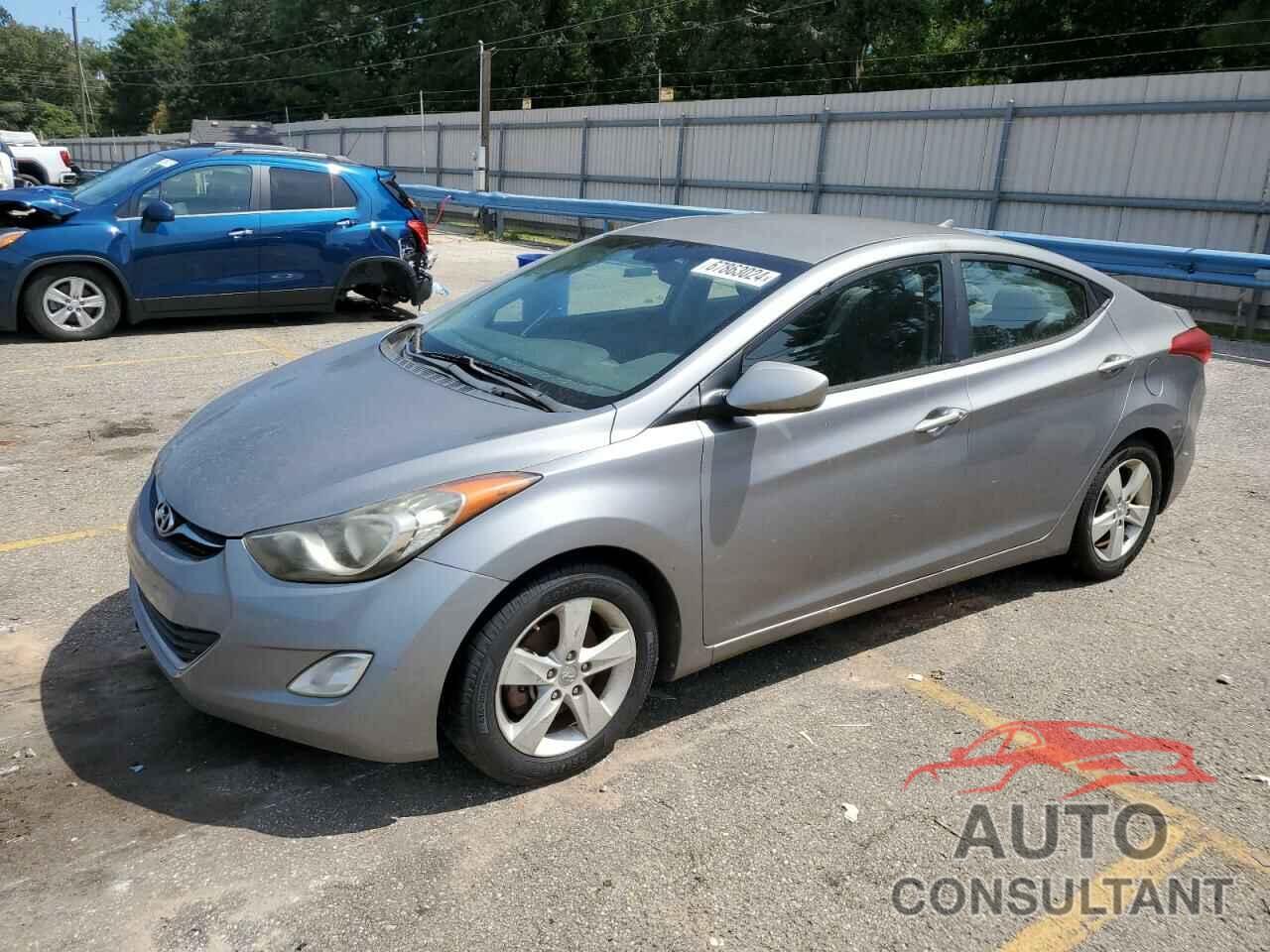 HYUNDAI ELANTRA 2013 - KMHDH4AEXDU489450