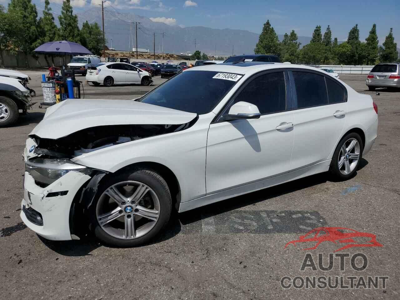 BMW 3 SERIES 2013 - WBA3C1C58DK103806
