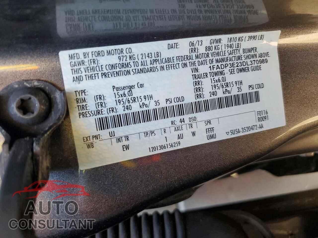 FORD FOCUS 2013 - 1FADP3E23DL370989