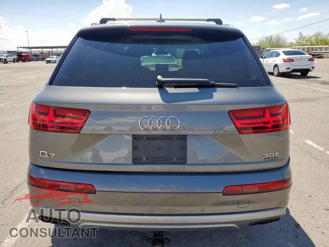 AUDI Q7 2017 - WA1AAAF76HD042960