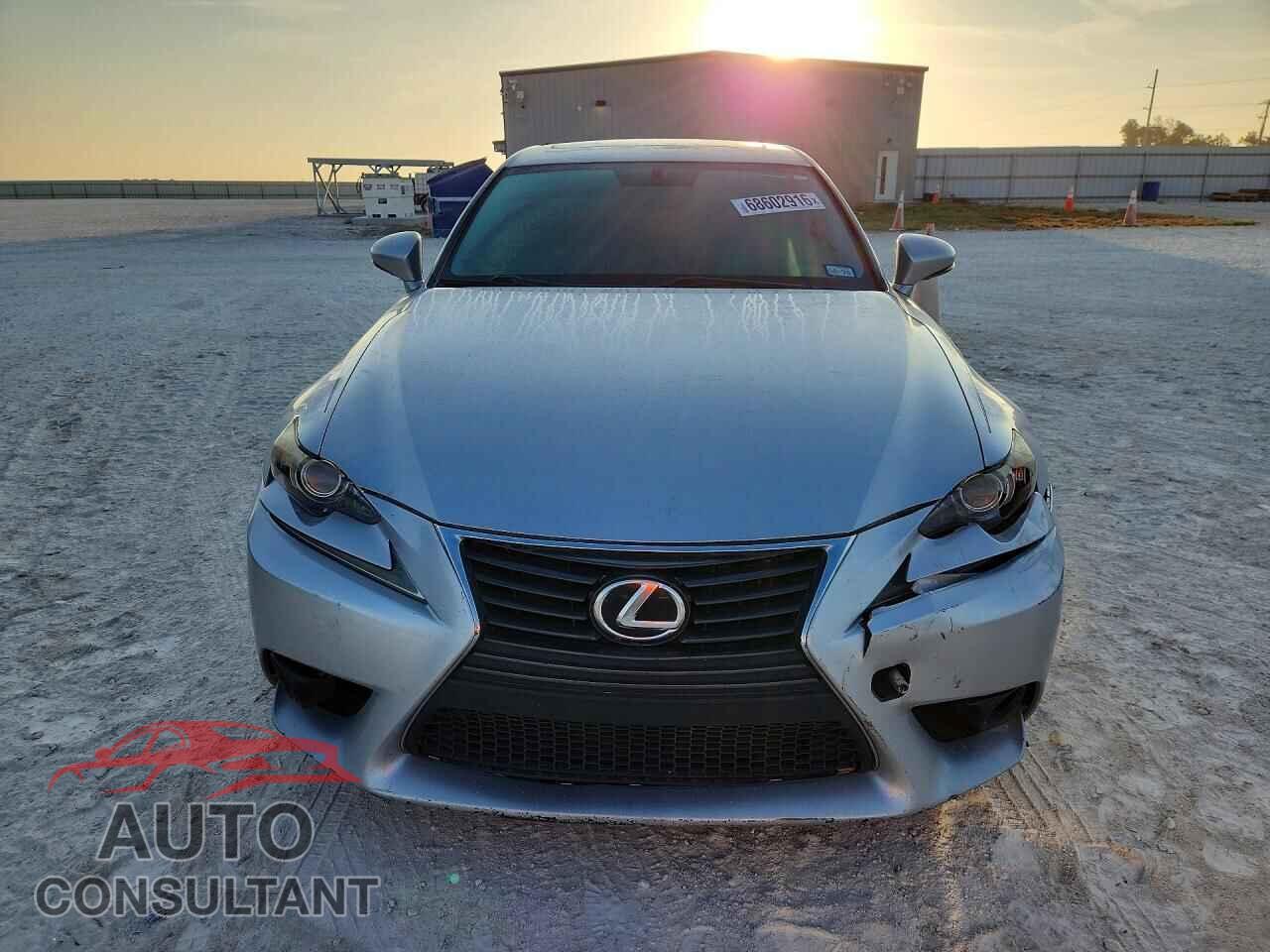 LEXUS IS 2014 - JTHBF1D28E5042126
