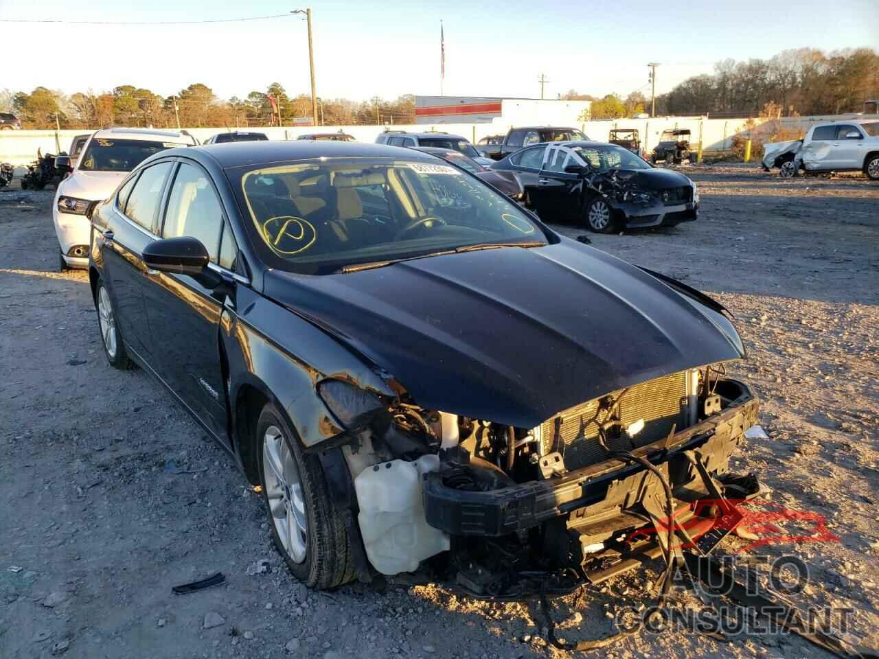 FORD FUSION 2018 - 3FA6P0LU2JR139171
