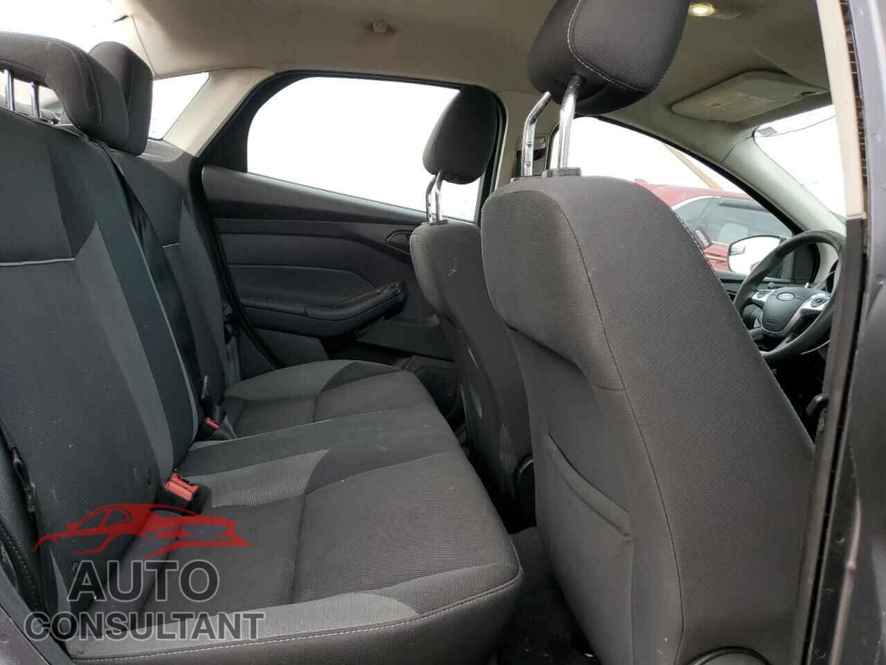 FORD FOCUS 2012 - 1FAHP3F29CL142445