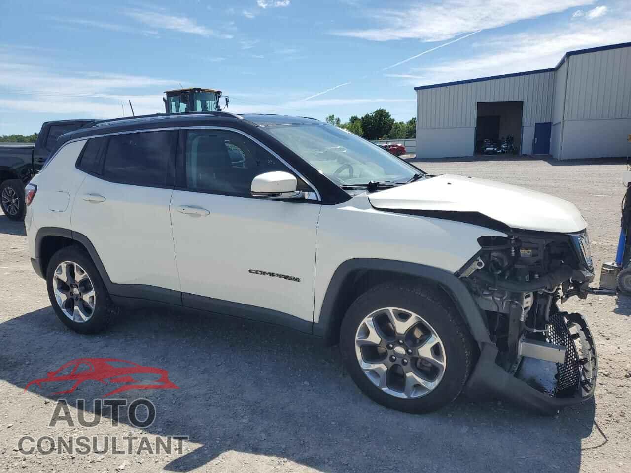 JEEP COMPASS 2017 - 3C4NJDCB3HT681017