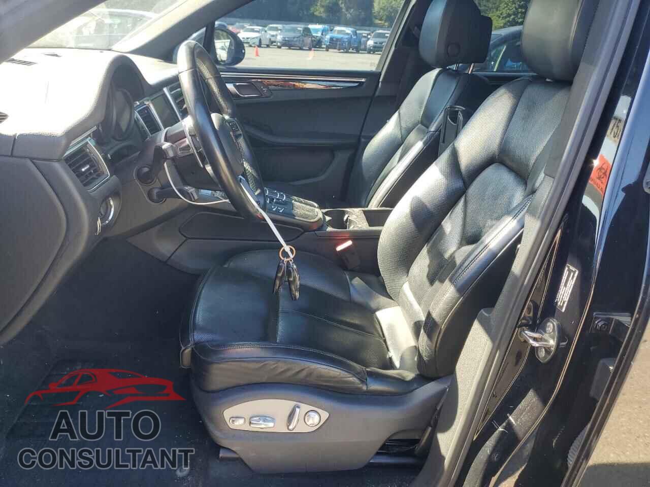 PORSCHE MACAN 2015 - WP1AB2A55FLB58246