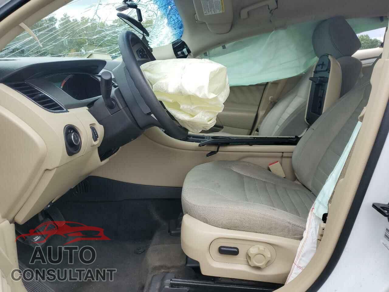 FORD TAURUS 2016 - 1FAHP2D80GG109446