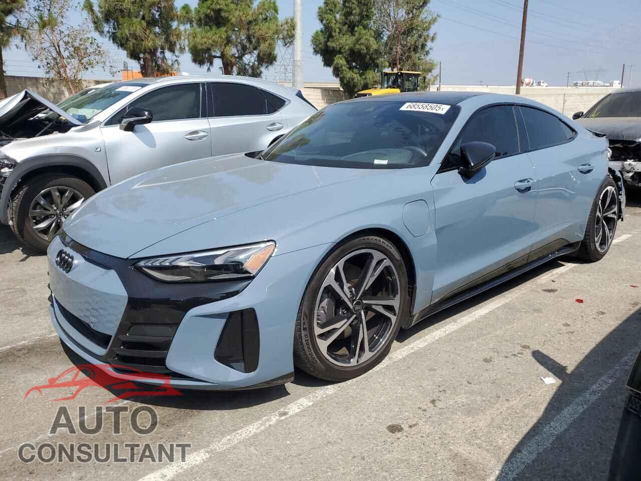 AUDI E-TRON GT 2024 - WAUCJBFW5R7004645