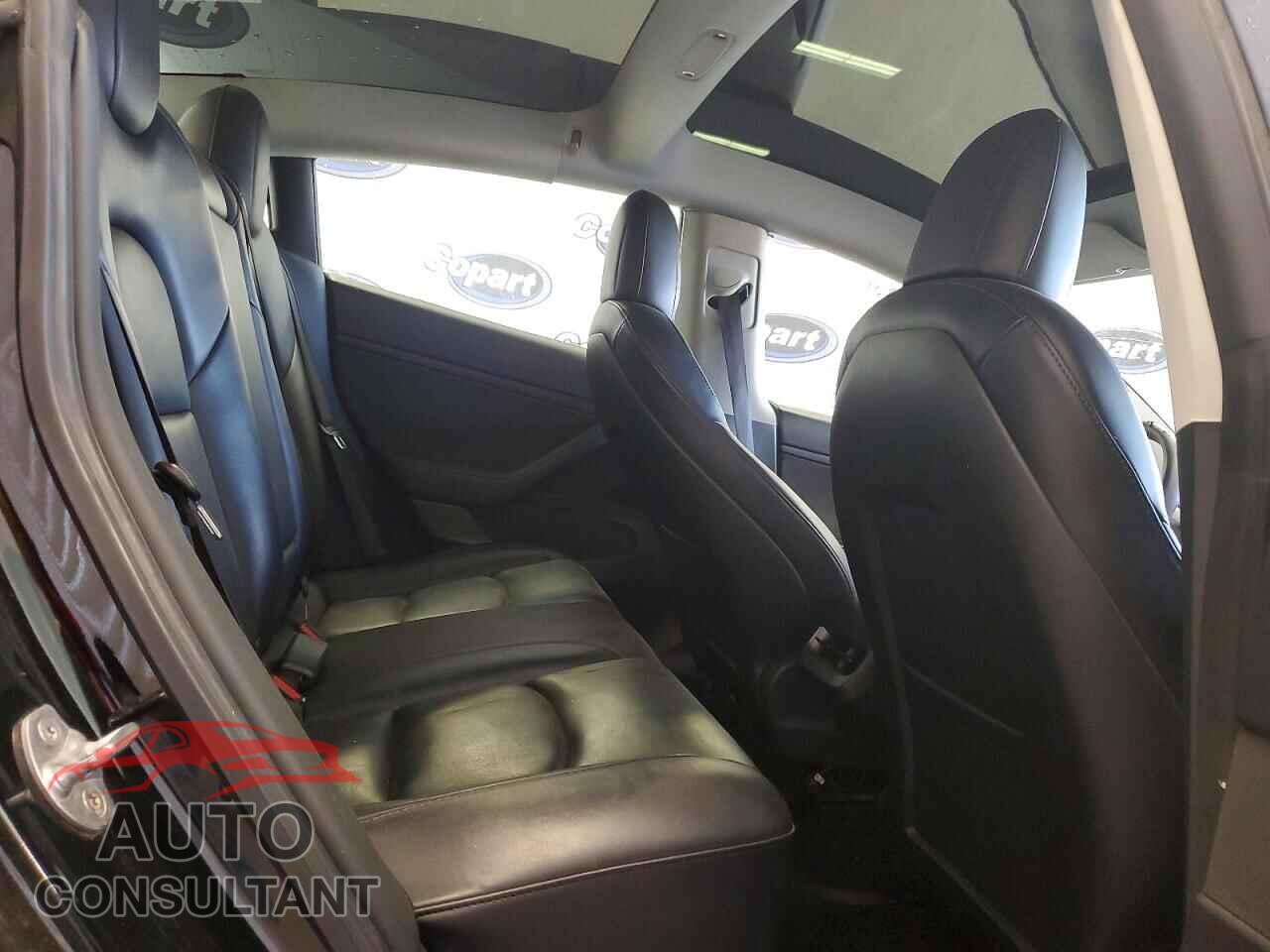 TESLA MODEL 3 2021 - 5YJ3E1EA4MF920792