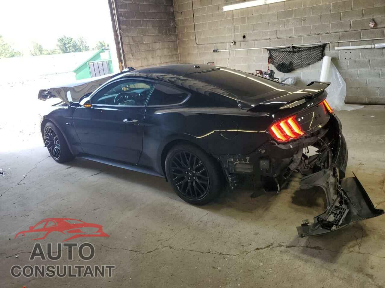 FORD MUSTANG 2019 - 1FA6P8CF7K5187009