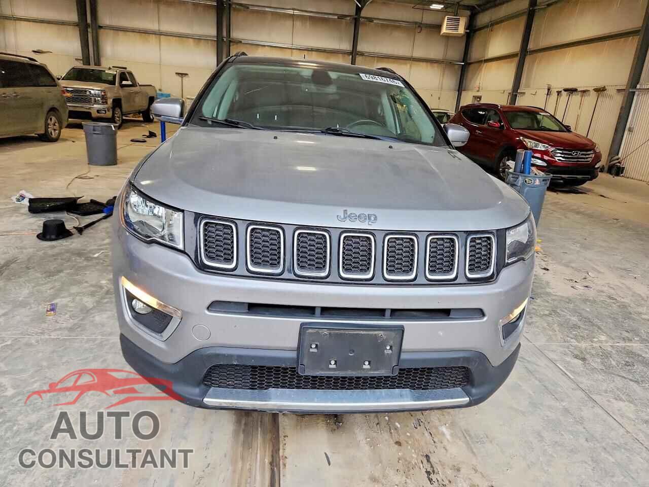 JEEP COMPASS 2019 - 3C4NJDCB2KT790804