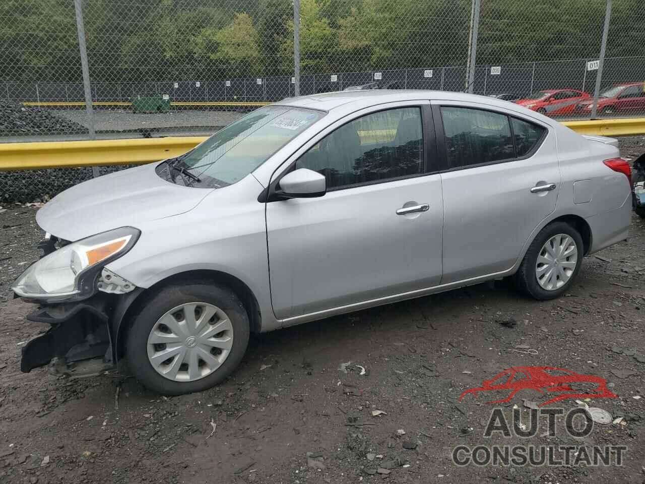 NISSAN VERSA 2018 - 3N1CN7APXJL850132