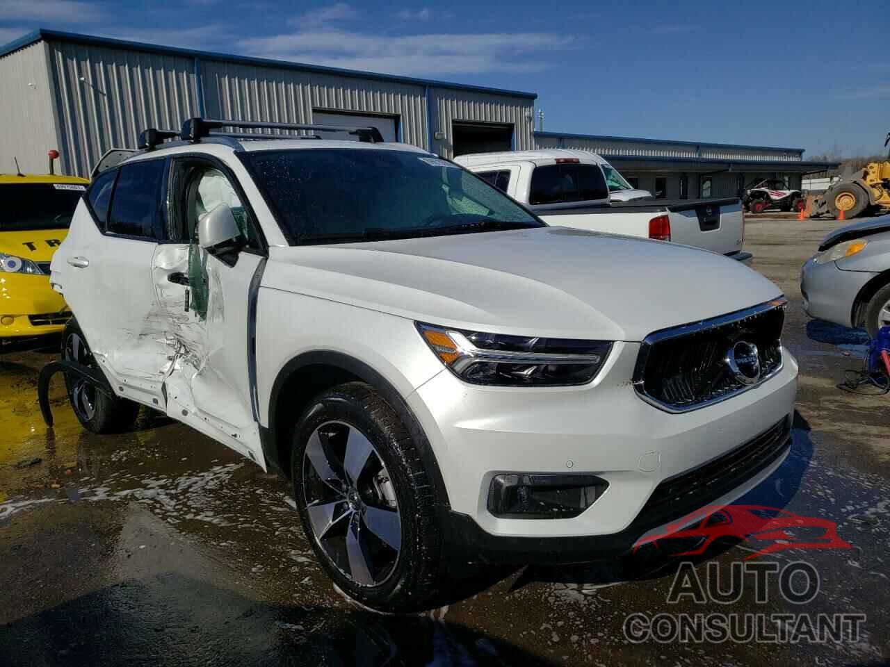 VOLVO XC40 2021 - YV4162UK0M2428118