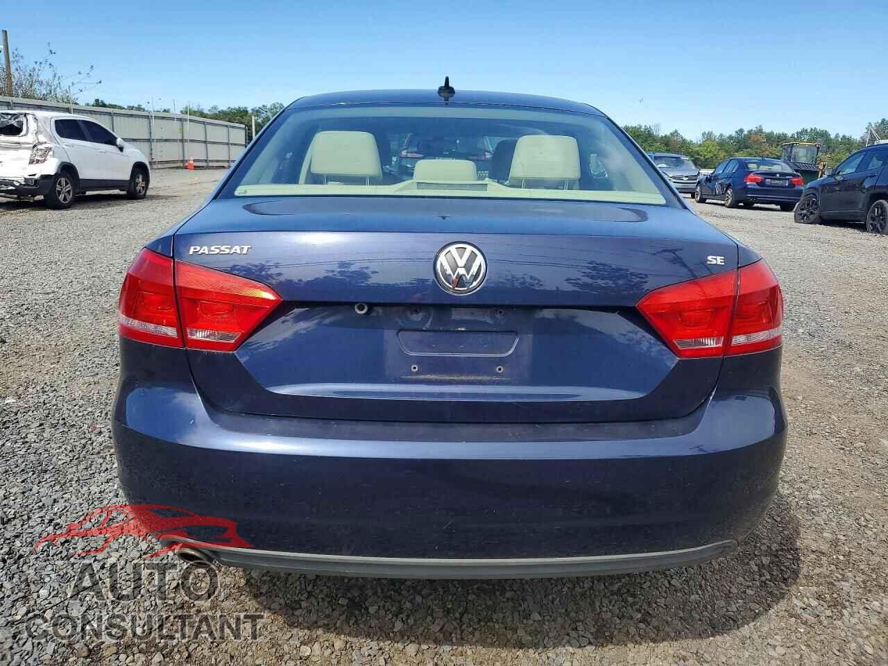 VOLKSWAGEN PASSAT 2012 - 1VWBP7A32CC052462