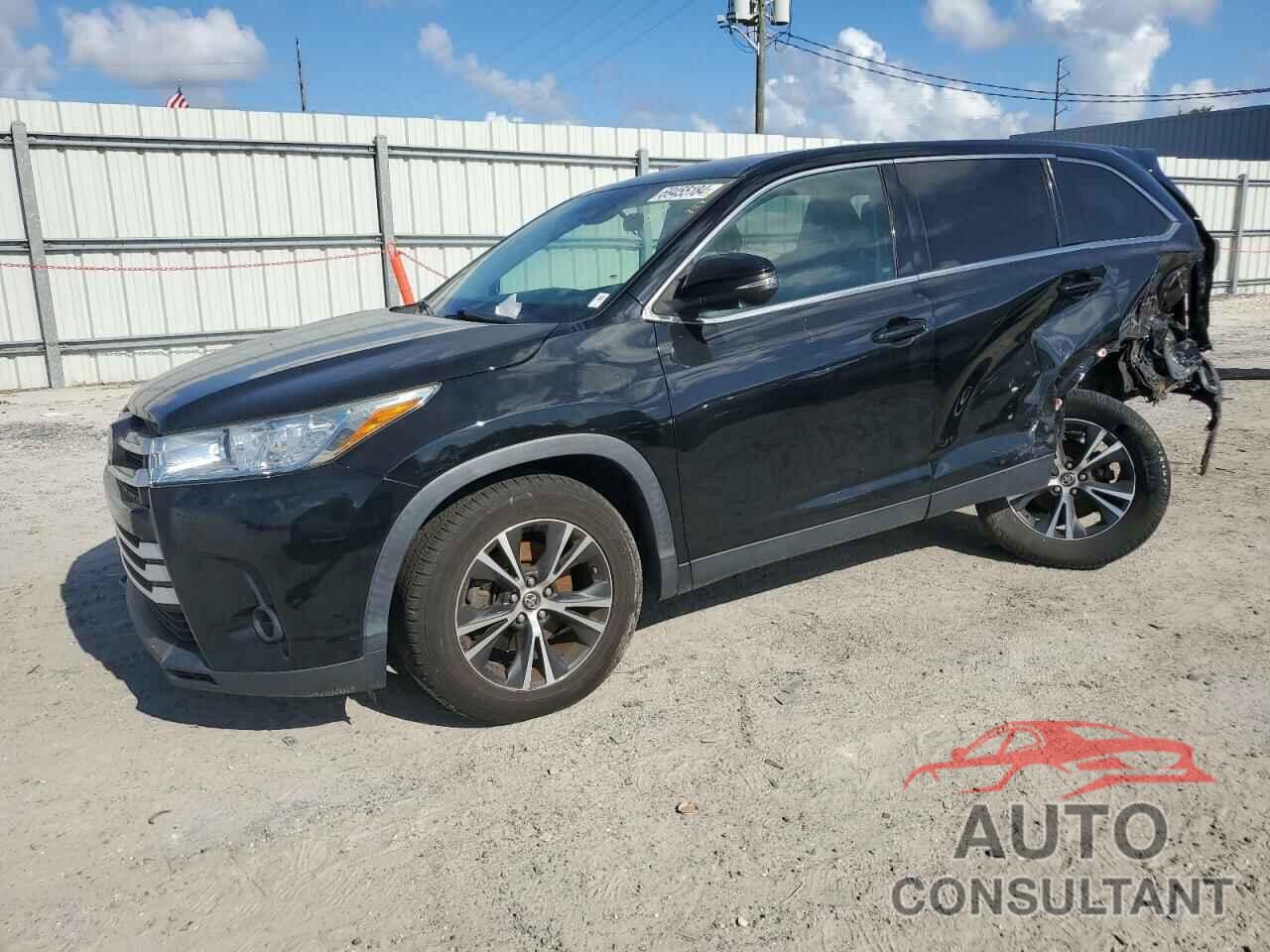 TOYOTA HIGHLANDER 2019 - 5TDZZRFH2KS321147
