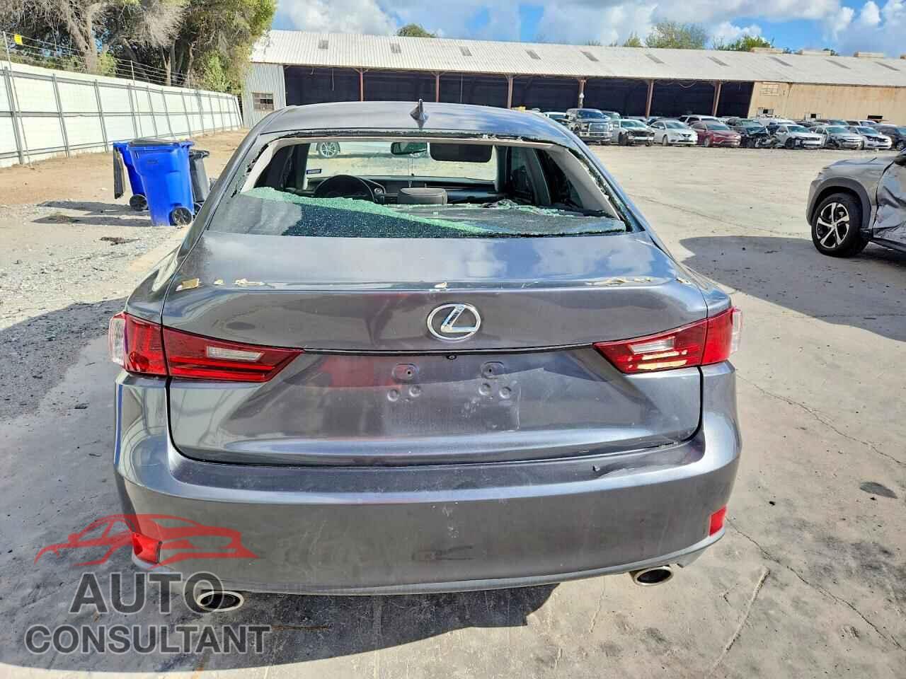 LEXUS IS 2015 - JTHBF1D26F5076034