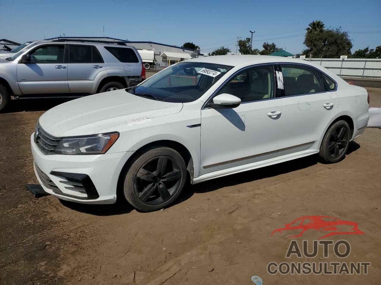 VOLKSWAGEN PASSAT 2017 - 1VWDT7A32HC084128
