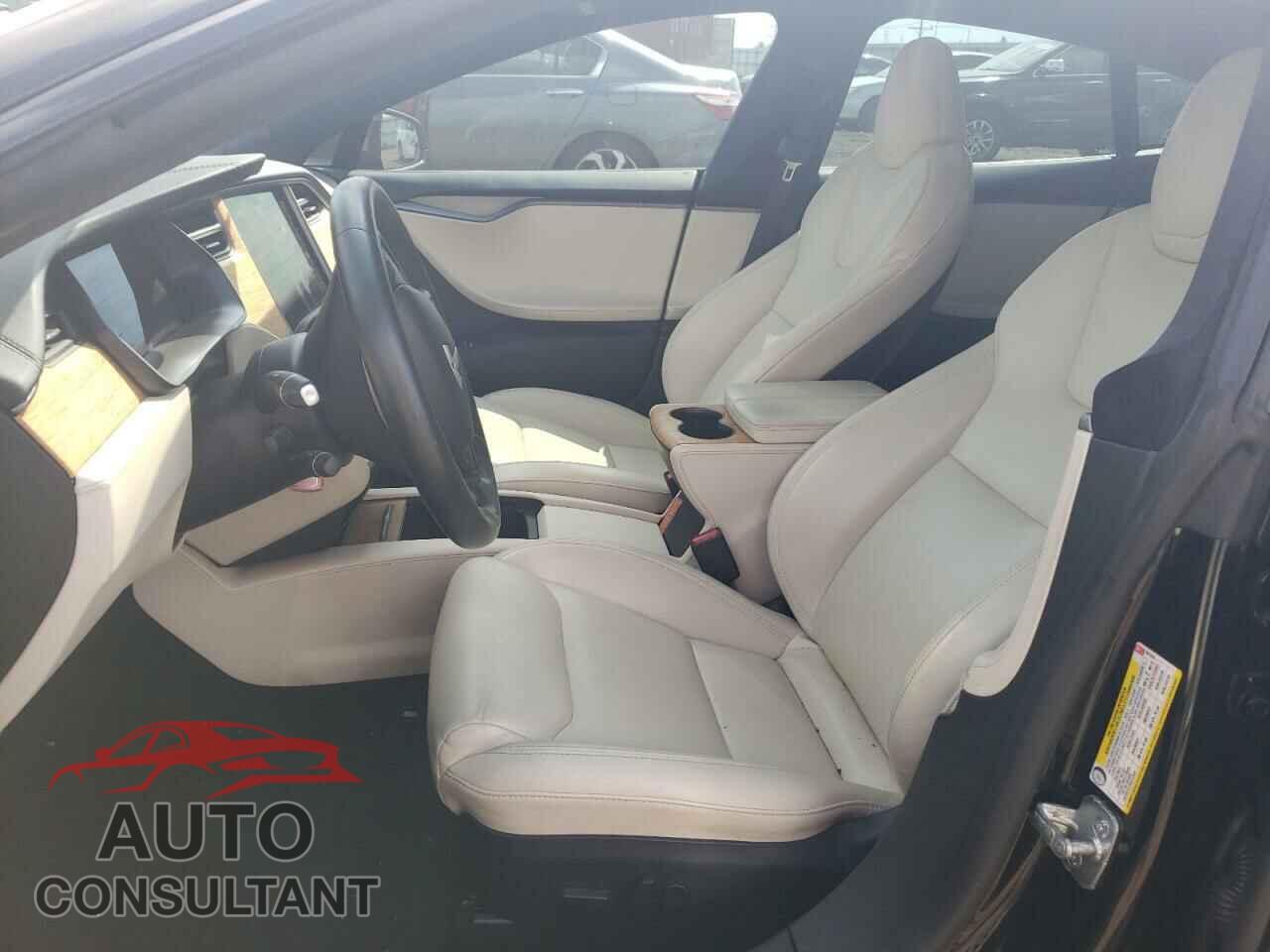 TESLA MODEL S 2020 - 5YJSA1E43LF367035