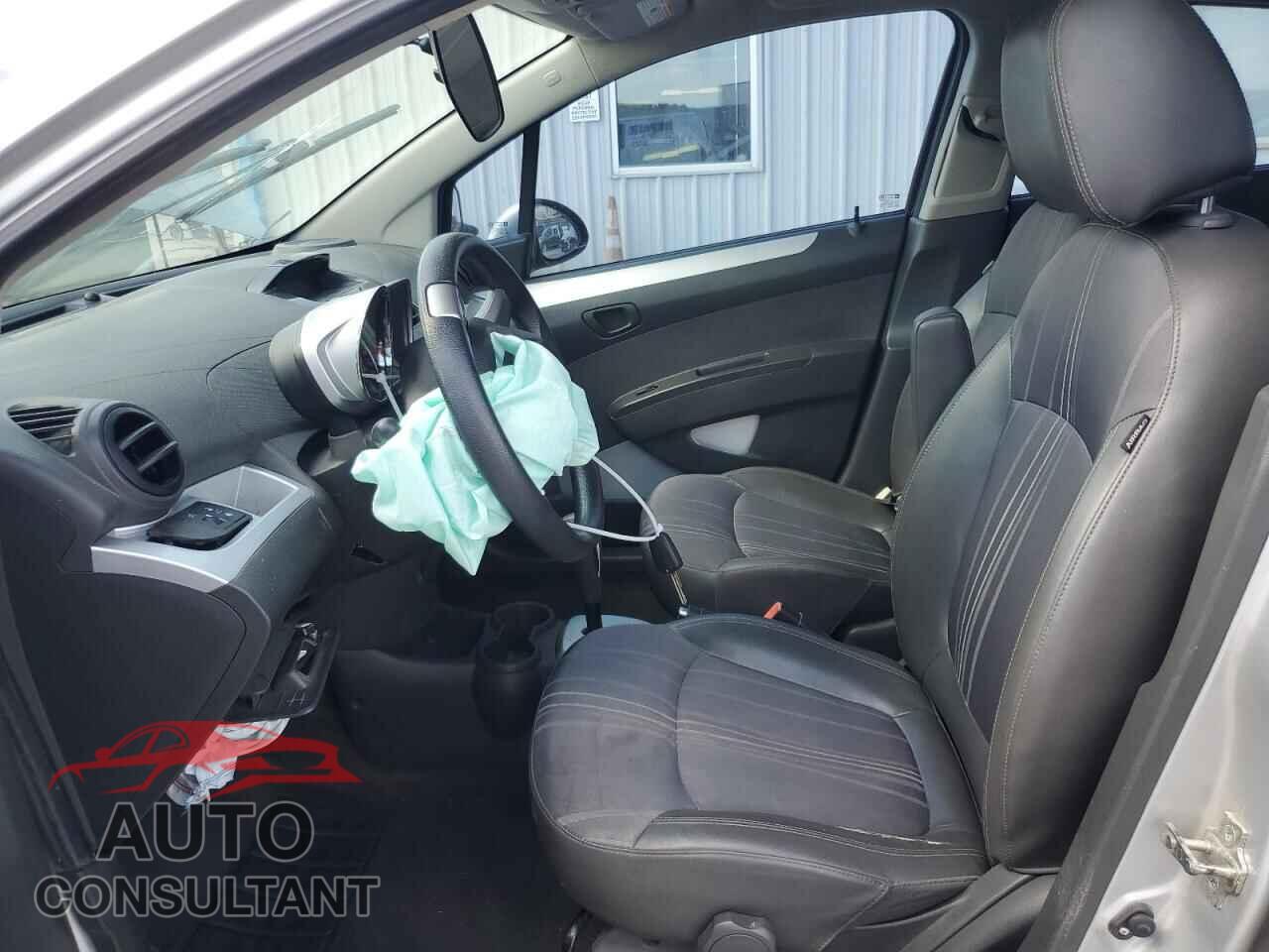 CHEVROLET SPARK 2015 - KL8CB6S97FC811770