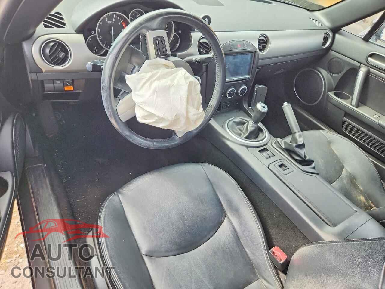 MAZDA MX5 2010 - JM1NC2FF0A0206571