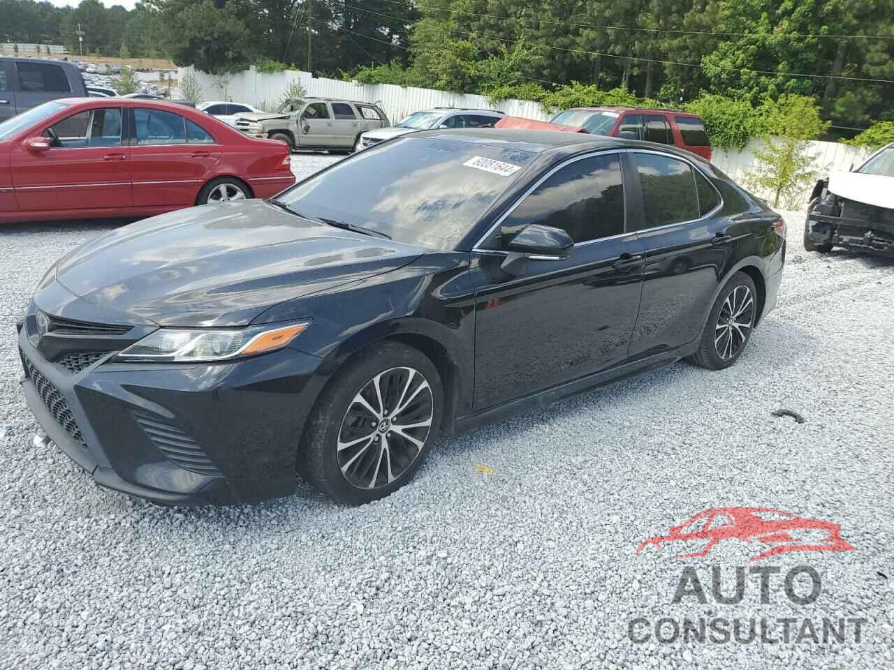 TOYOTA CAMRY 2018 - 4T1B11HK2JU148495