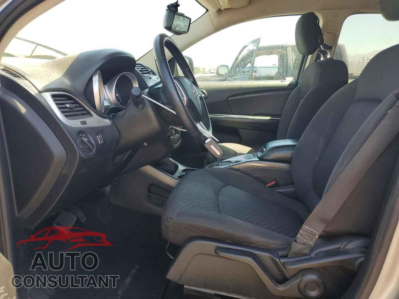 DODGE JOURNEY 2017 - 3C4PDCAB9HT539218