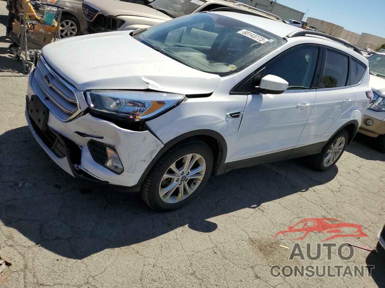 FORD ESCAPE 2018 - 1FMCU9GD1JUD39063