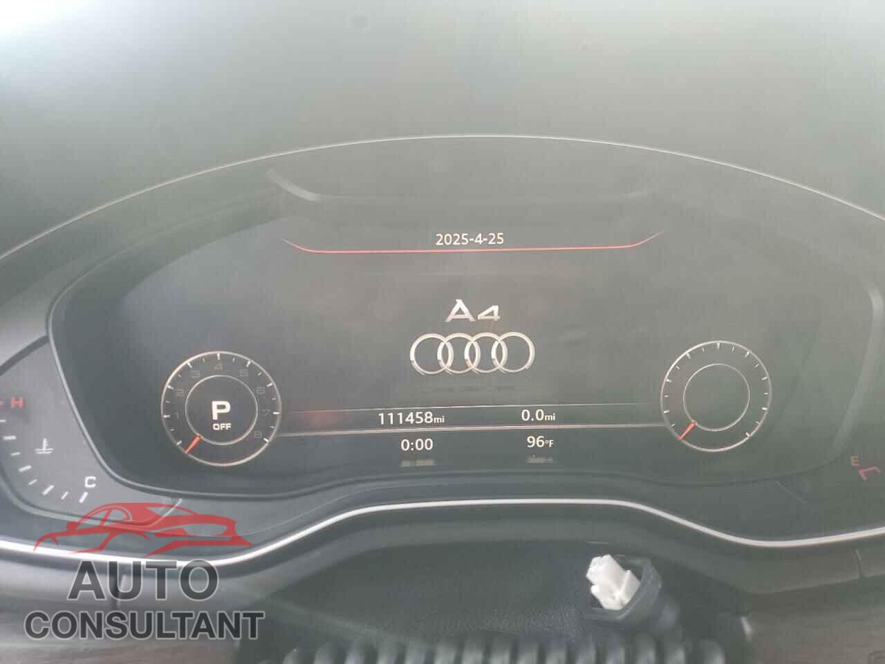 AUDI A4 2017 - WAUKMAF47HN050130