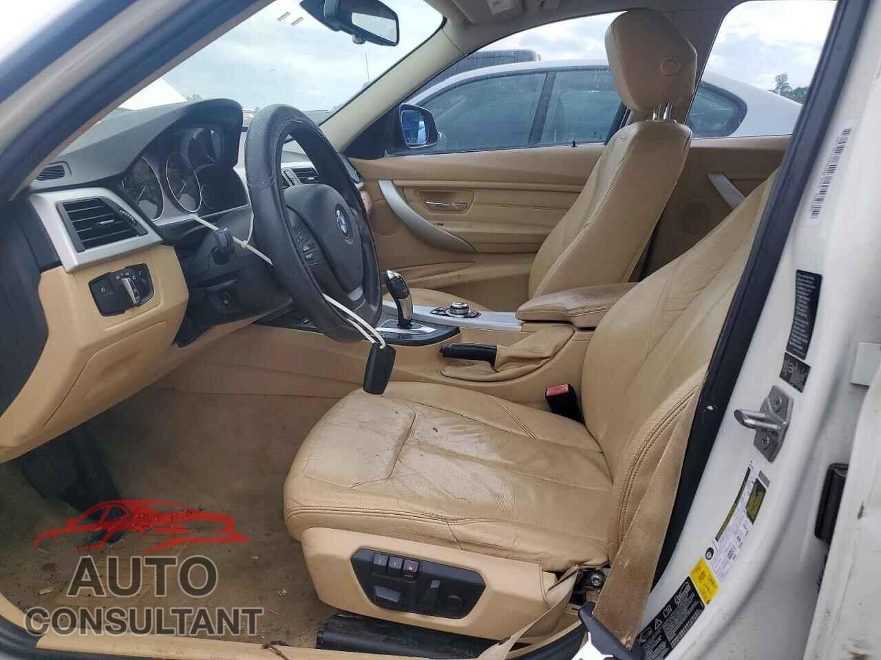 BMW 3 SERIES 2013 - WBA3B5C51DF591077