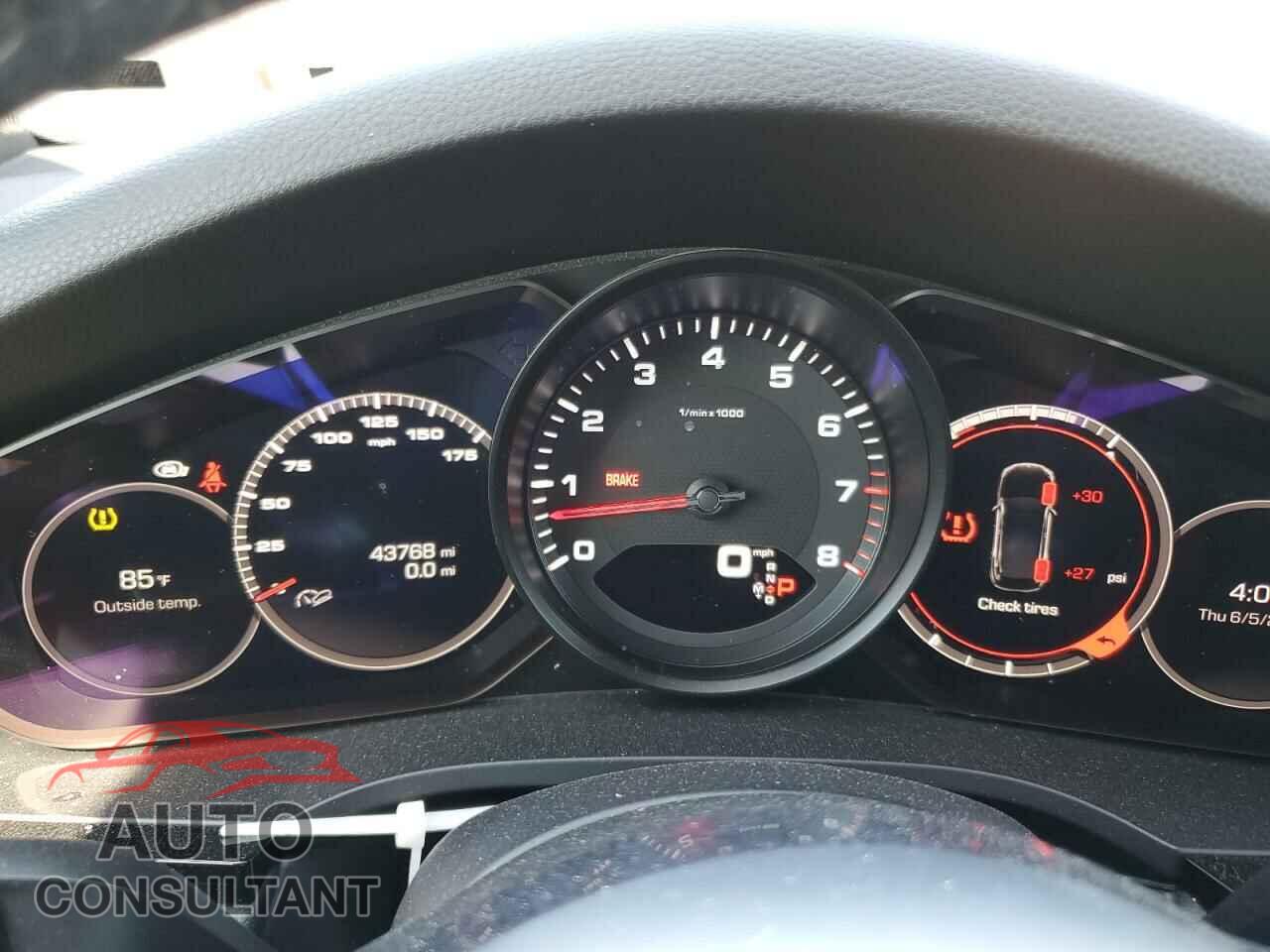 PORSCHE CAYENNE 2019 - WP1AA2AY3KDA08539