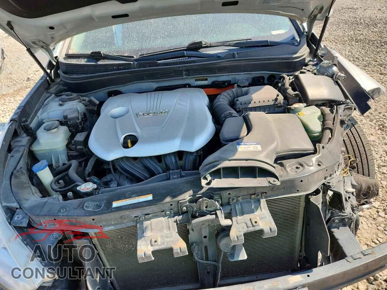HYUNDAI SONATA 2012 - KMHEC4A48CA020397