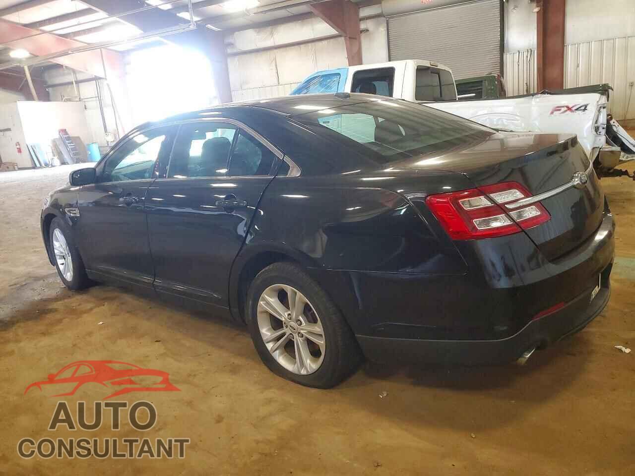 FORD TAURUS 2015 - 1FAHP2E80FG115972