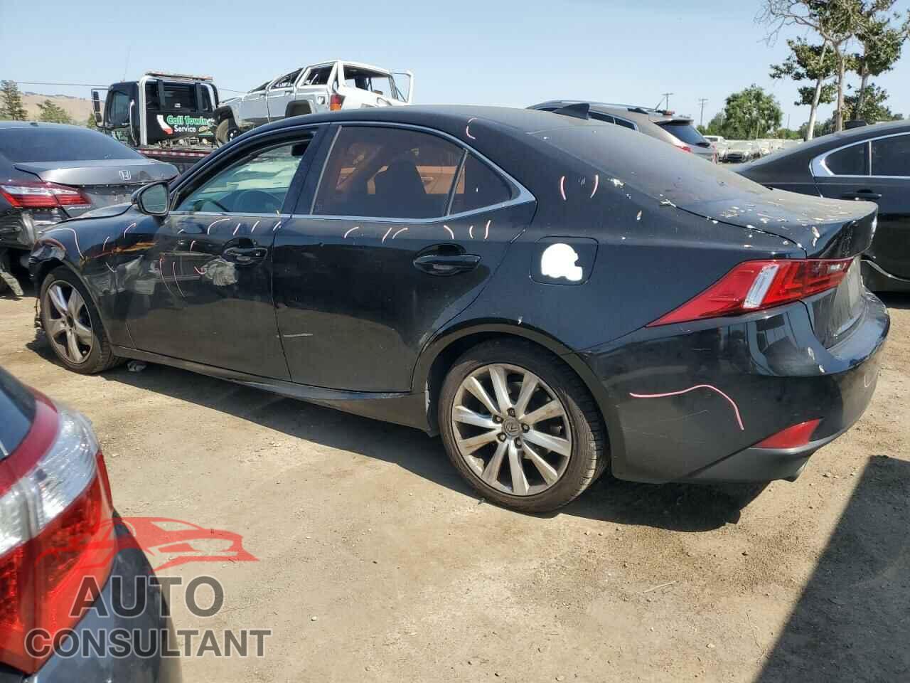LEXUS IS 2014 - JTHBF1D23E5010085