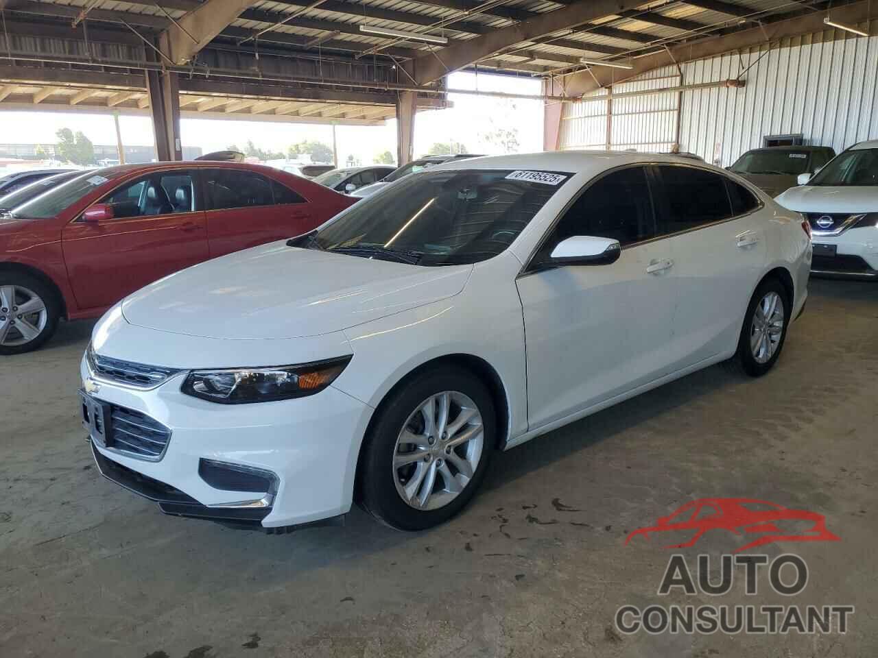 CHEVROLET MALIBU 2017 - 1G1ZE5ST3HF158363