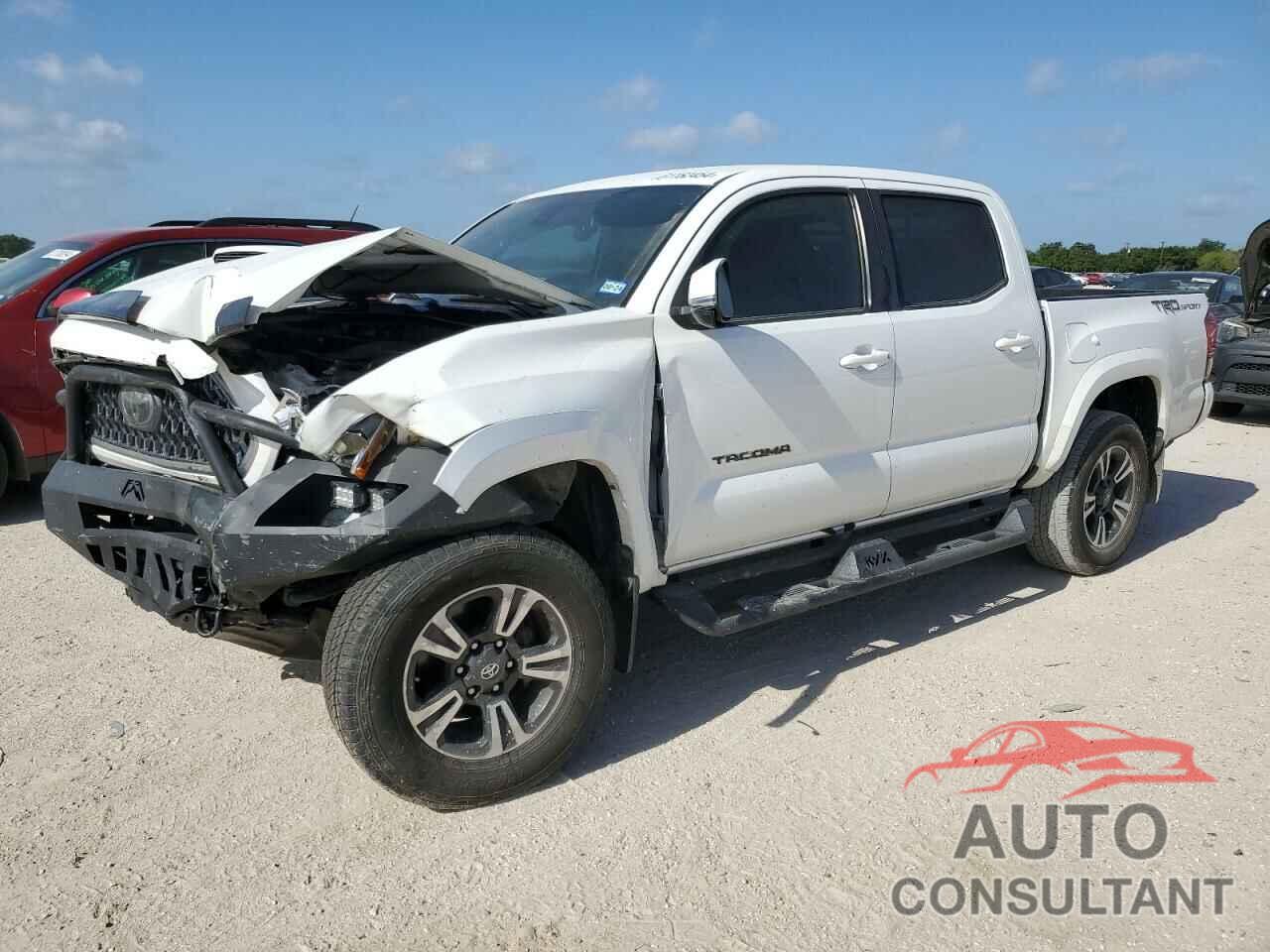 TOYOTA TACOMA 2019 - 5TFAZ5CN6KX072216