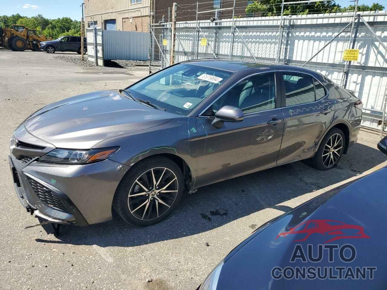 TOYOTA CAMRY 2021 - 4T1G11AK8MU554074