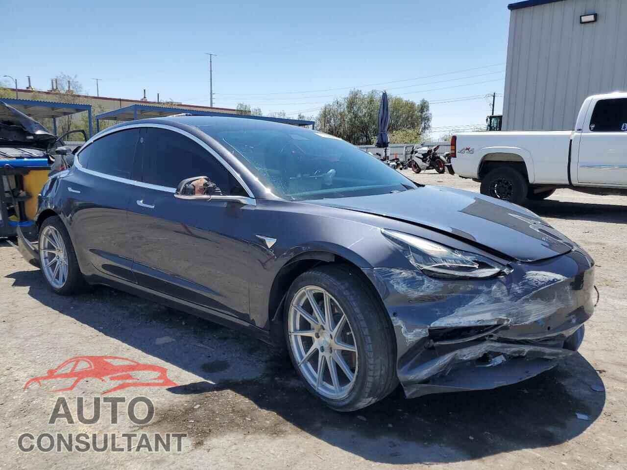 TESLA MODEL 3 2018 - 5YJ3E1EA1JF012635
