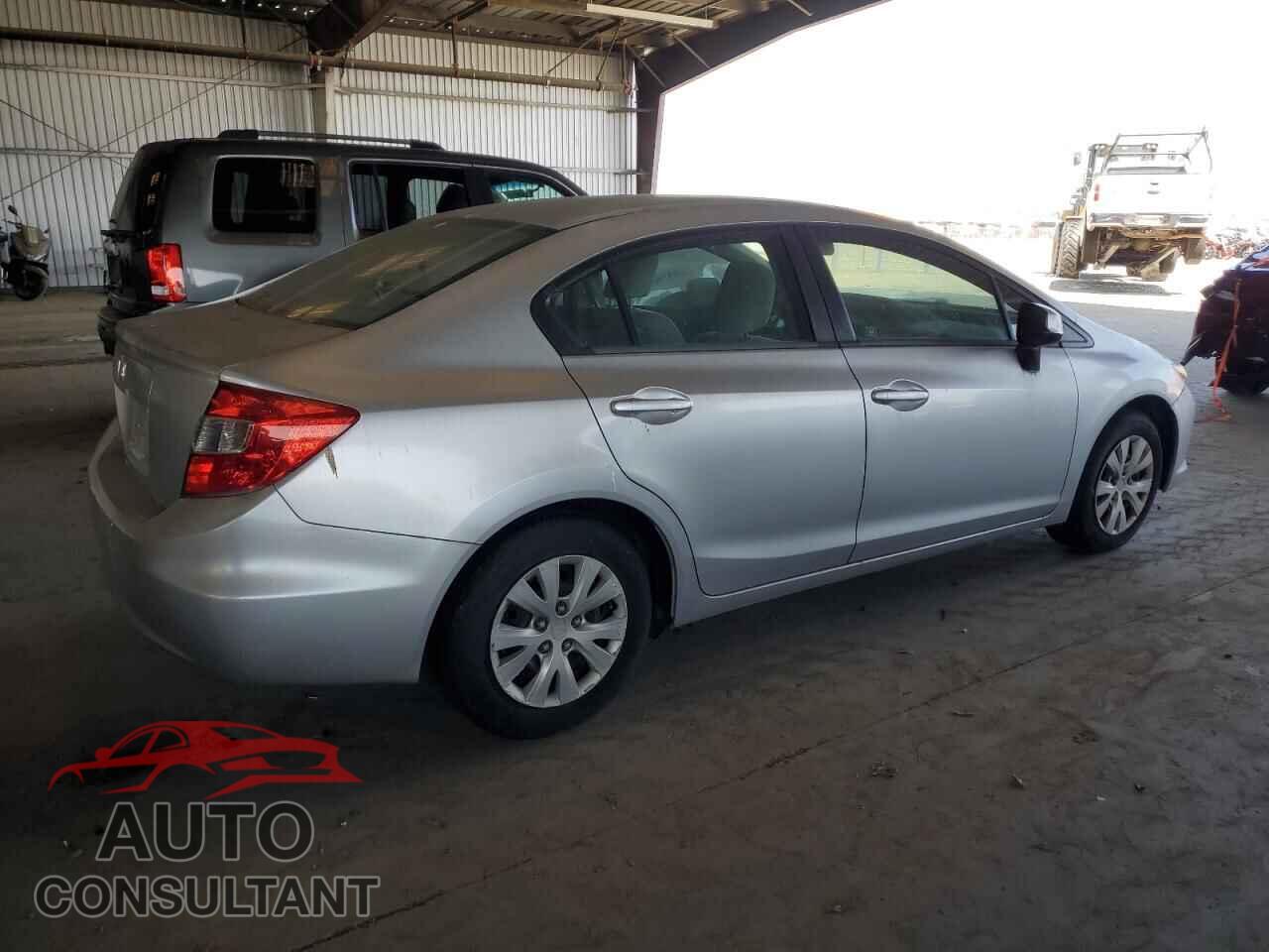 HONDA CIVIC 2012 - 2HGFB2F52CH326662