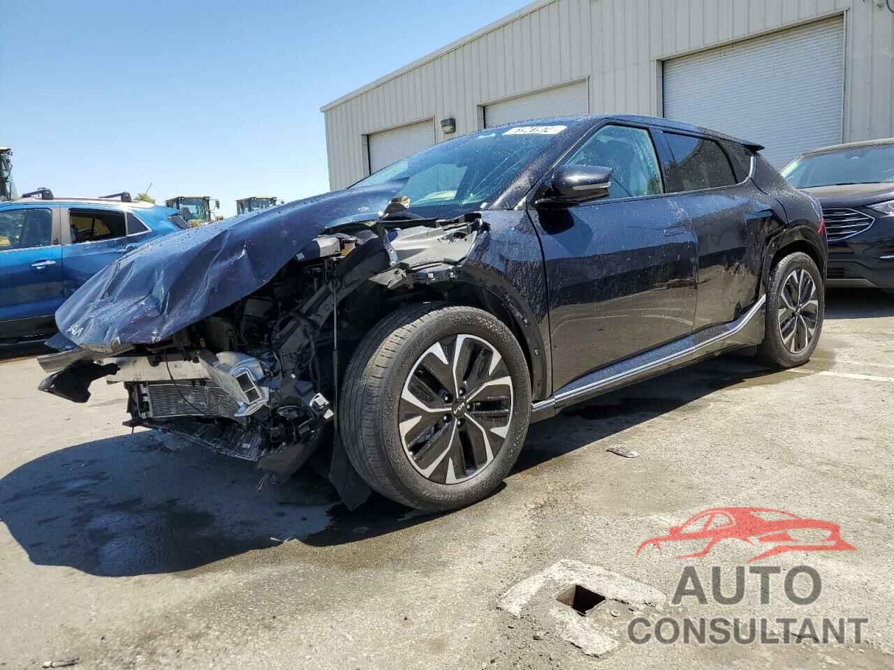 KIA EV6 LIGHT 2023 - KNDC34LA4P5149685